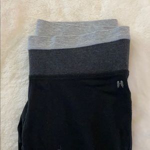 Cropped Victoria secret cloth leggings